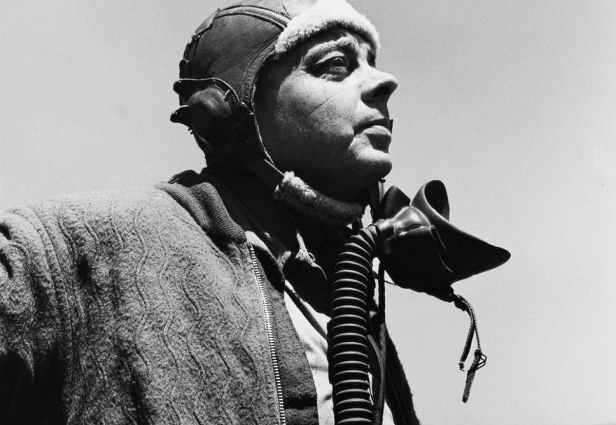 Antoine de Saint-Exupéry: la reconstrucción total de una vida entregada al riesgo